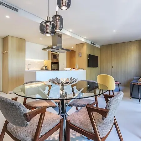 Marques Pombal 2 Bed Ac Apartment
