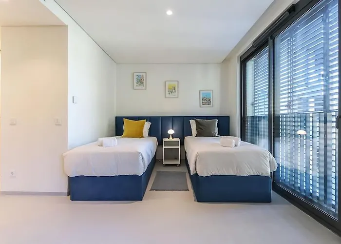 Marques Pombal 2 Bed * Lisboa