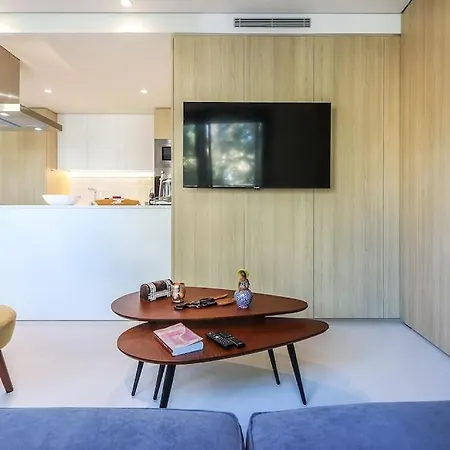 Marques Pombal 2 Bed リスボン