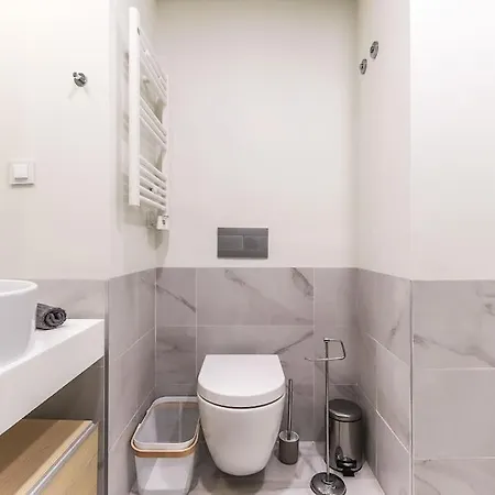Marques Pombal 2 Bed * リスボン